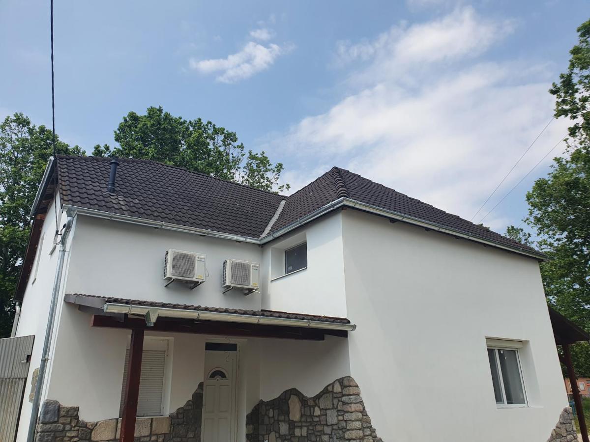 Sosto Apartman Székesfehérvár Exteriér fotografie